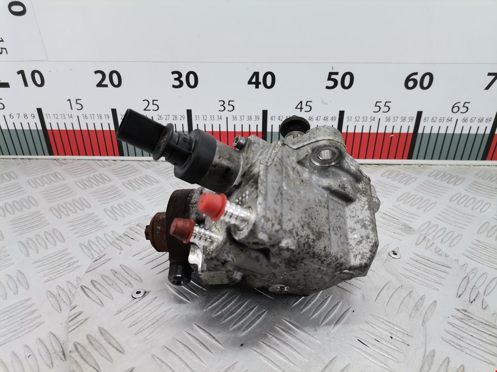 ТНВД (топливный насос высокого давления) BMW 1er E81\E87 2004-2011