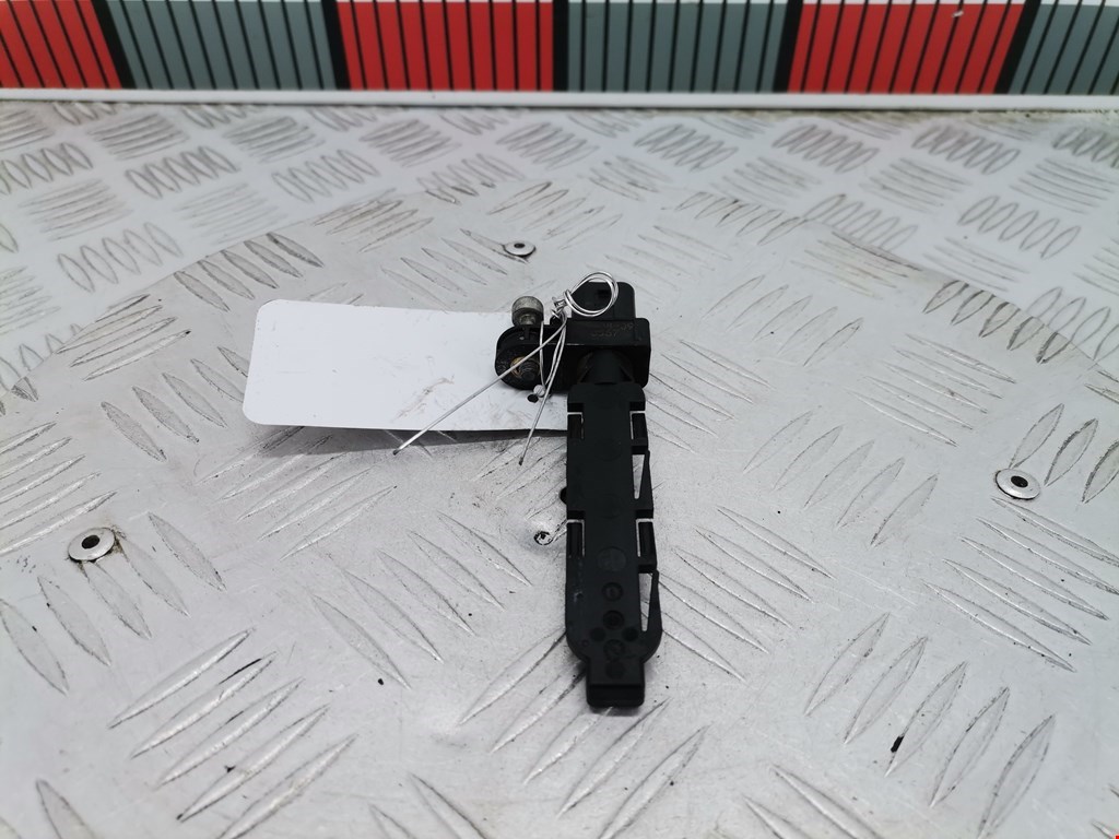 Датчик положения коленвала BMW 1er E81\E87 2004-2011