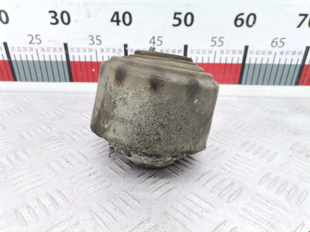 Подушка (опора) крепления двигателя Mercedes CLK-Class (W209) (2002-2010)