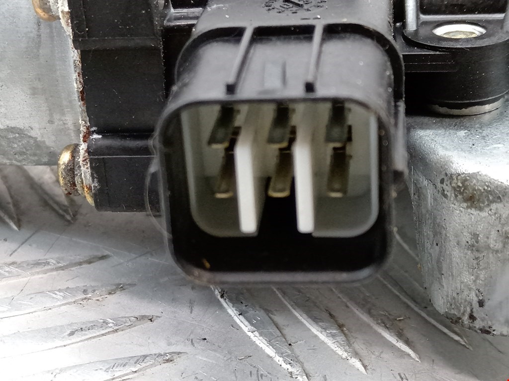 Стеклоподъемник задний правый MITSUBISHI Lancer IX CS 2000-2010