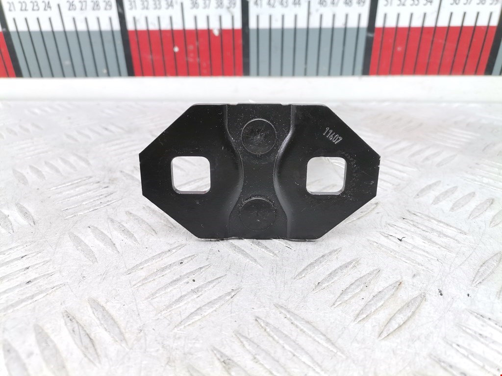 Замок багажника (крышки двери) VOLVO C30 2006-2013