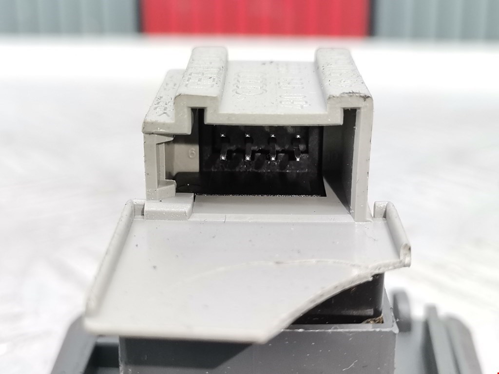 Кнопка стеклоподъемника AUDI A6 C5 1997-2004