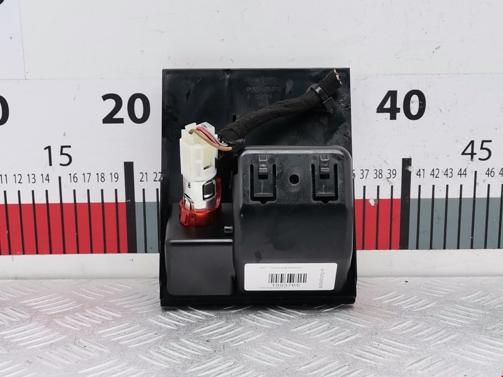 Пепельница передняя VOLKSWAGEN Bora 1998-2005