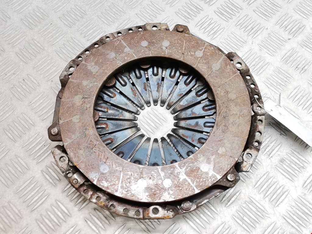 Маховик (демпфер сцепления) AUDI A3 8P 2003-2013