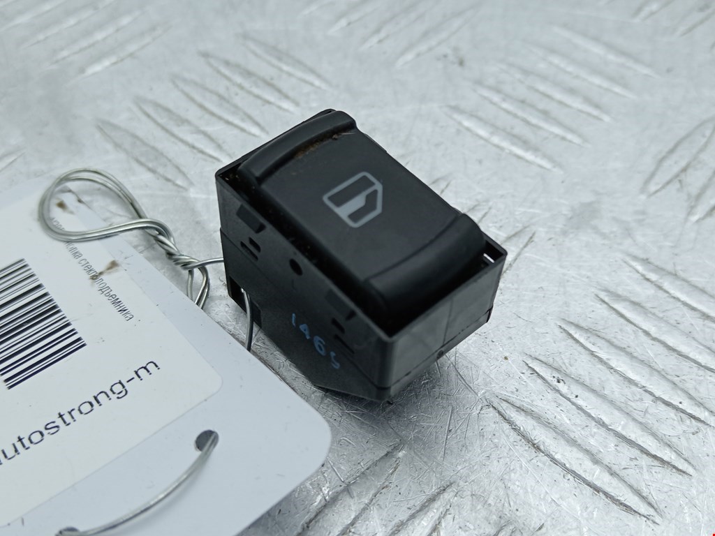 Кнопка стеклоподъемника VOLKSWAGEN Passat B5 1997-2005