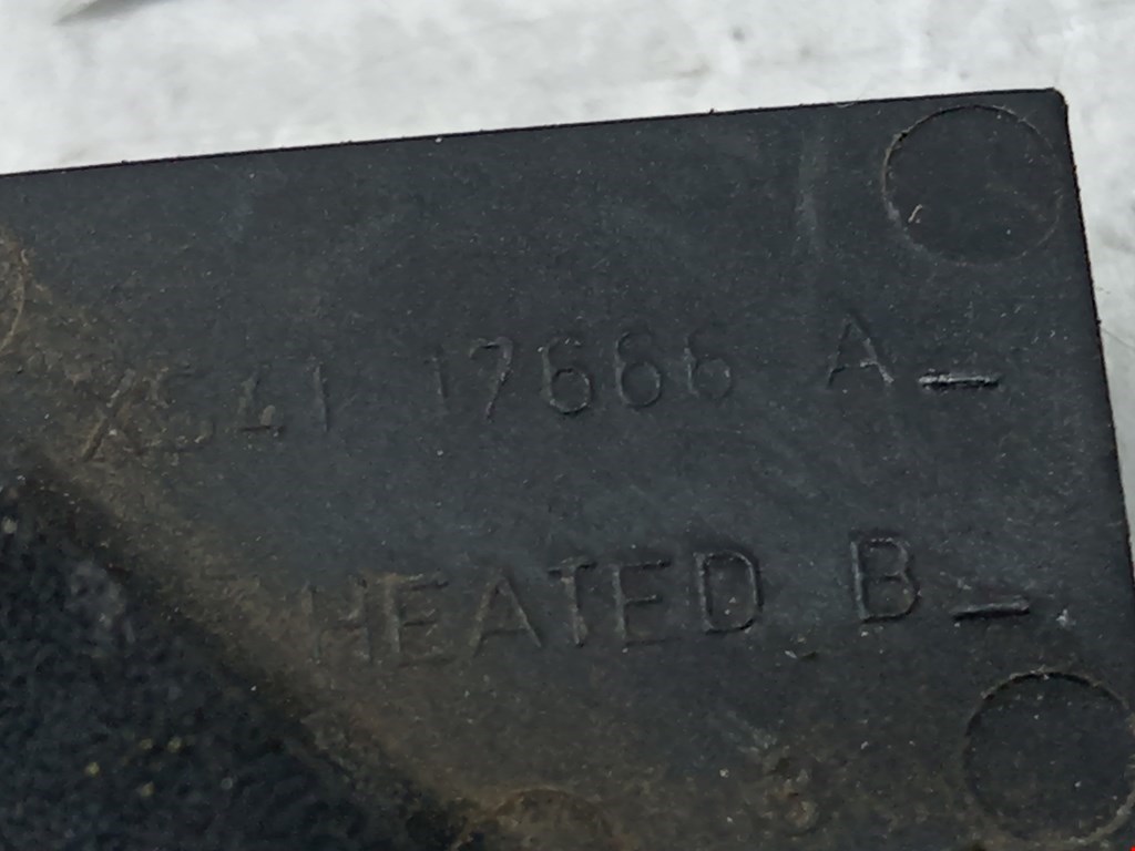 Форсунка омывателя лобового стекла MINI Hatch R56 3-door 2007-2013