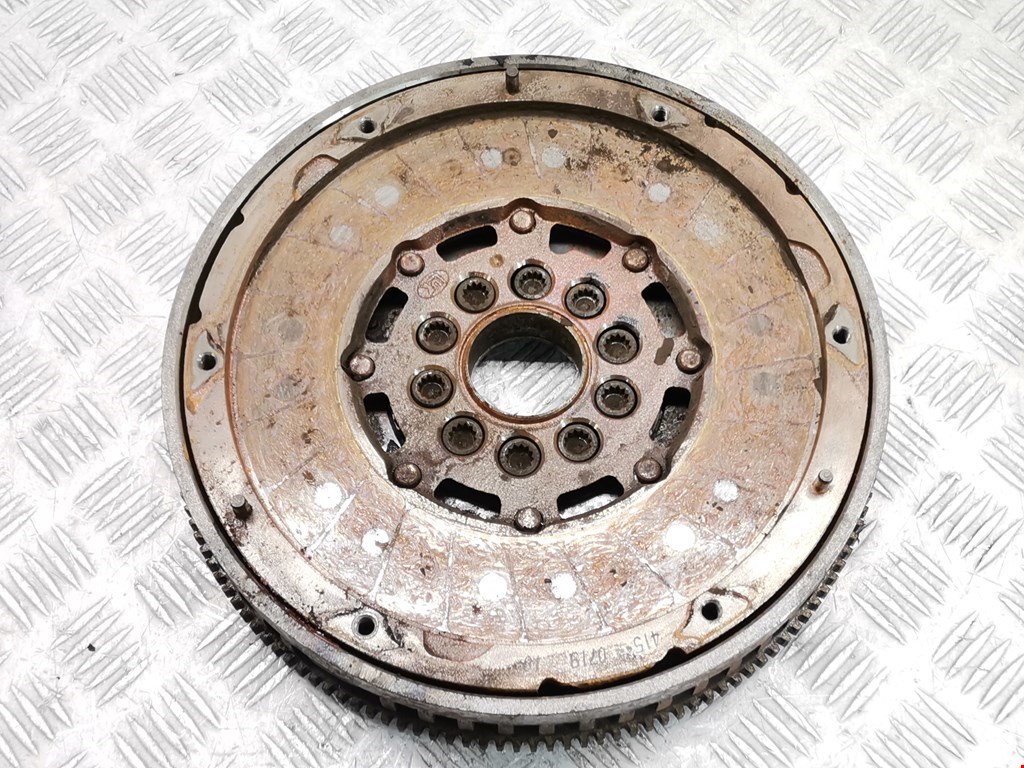 Маховик (демпфер сцепления) VOLVO XC60 I 2008-2017