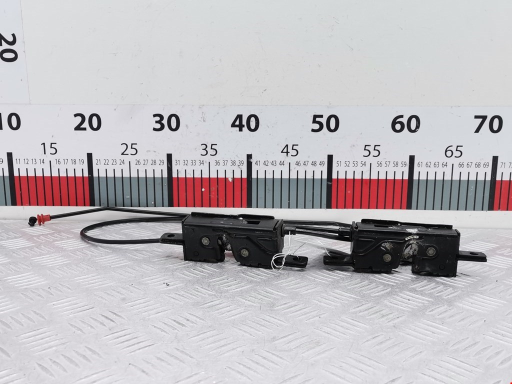 Замок багажника (крышки двери) BMW X5 E53 1999-2006