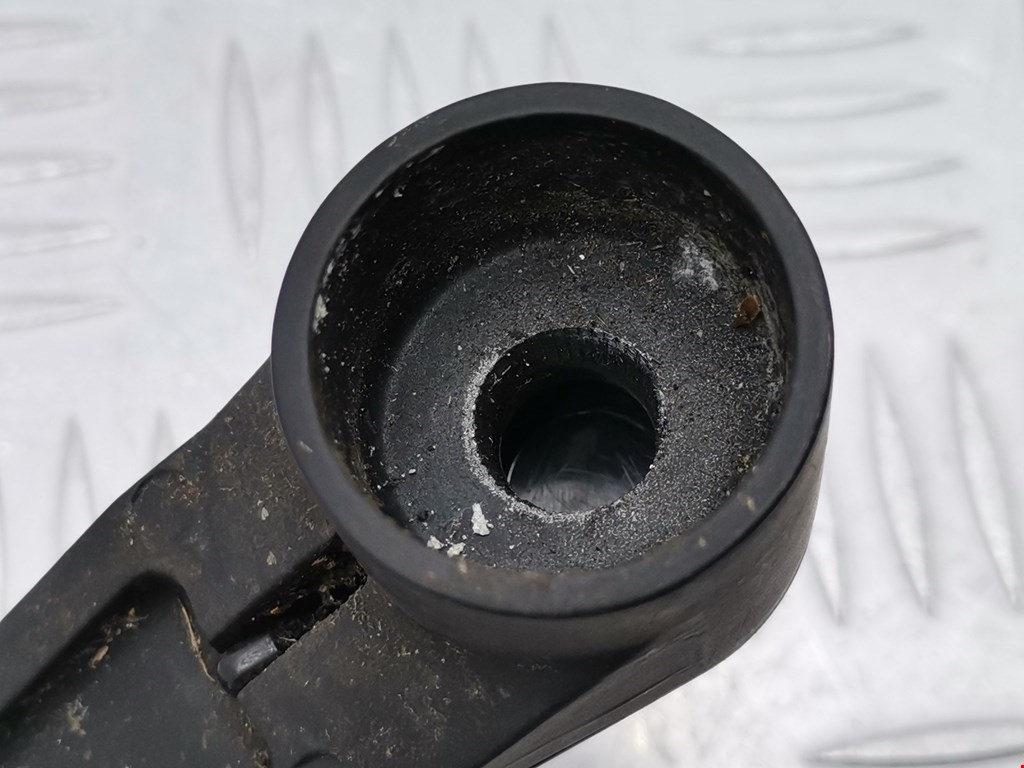 Поводок дворников передний левый/ правый MITSUBISHI Lancer IX CS 2000-2010