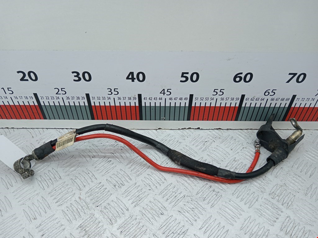 Клемма аккумулятора (плюс) + VOLKSWAGEN Caddy III 2004-2015