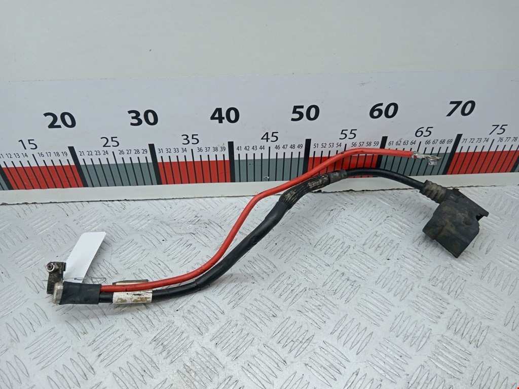 Клемма аккумулятора (плюс) + VOLKSWAGEN Caddy III 2004-2015