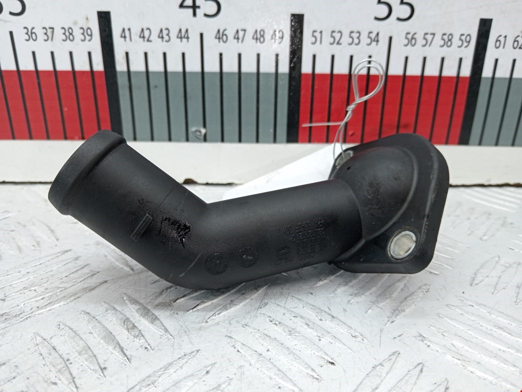 Корпус термостата VOLKSWAGEN Caddy III 2004-2015