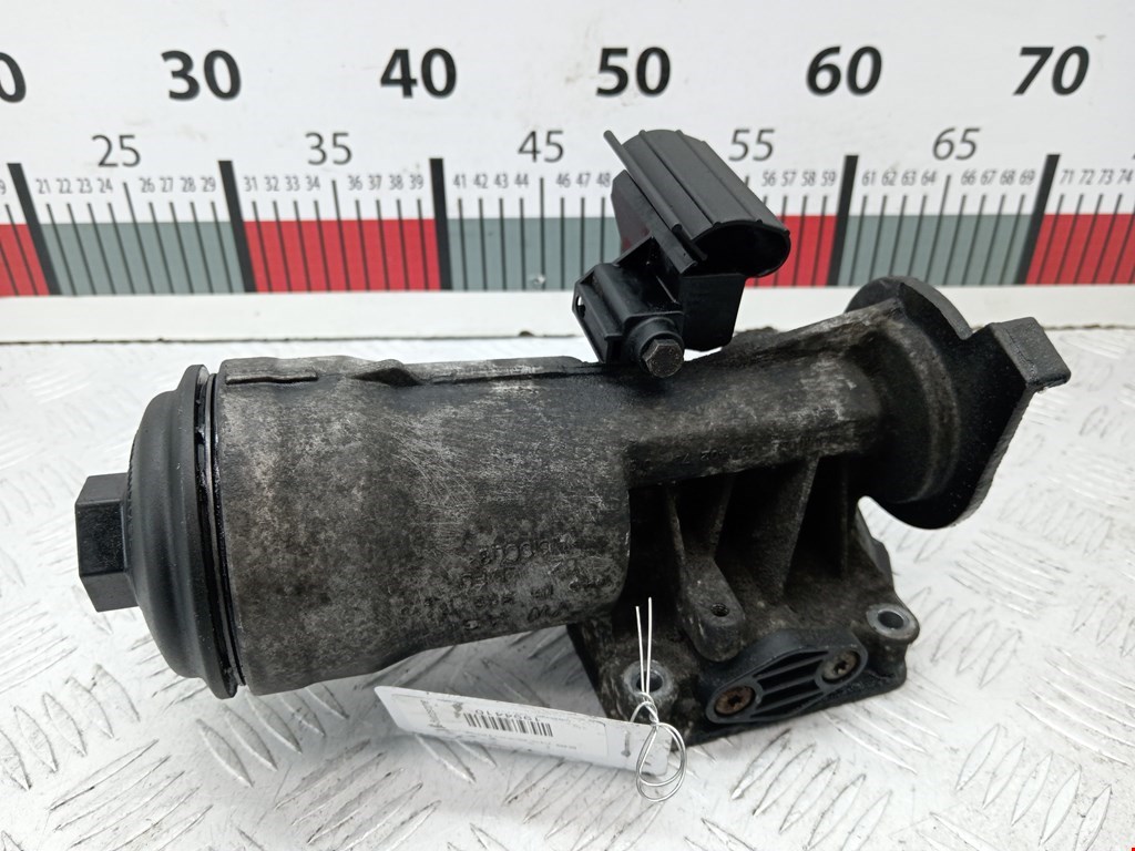 Корпус масляного фильтра VOLKSWAGEN Caddy III 2004-2015