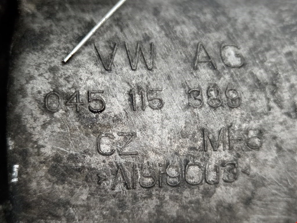 Корпус масляного фильтра VOLKSWAGEN Caddy III 2004-2015