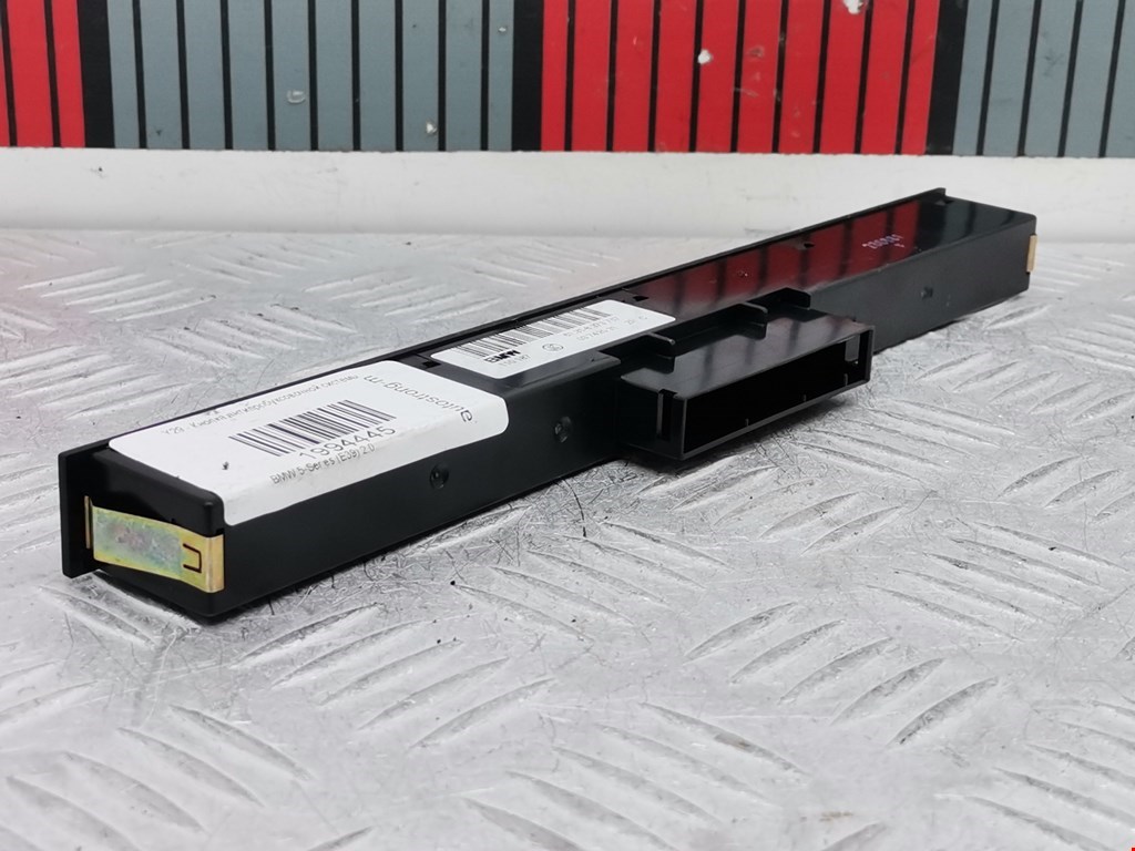 Кнопка антипробуксовочной системы BMW 5er 5 серия E39 1995-2004