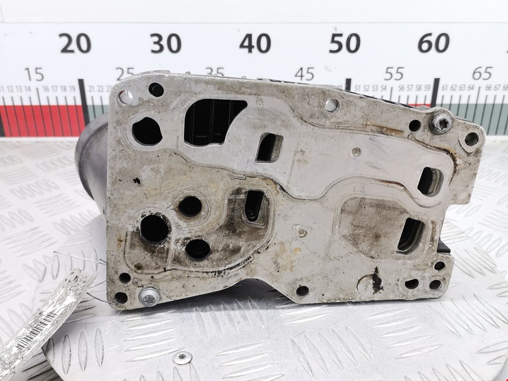 Корпус масляного фильтра BMW 3er E90/E91 2005-2012