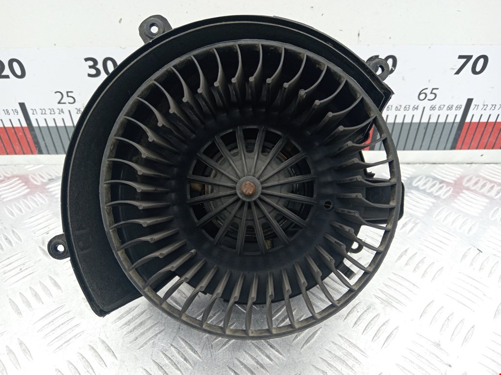 Моторчик (мотор) отопителя салона OPEL Astra G 1998-2005