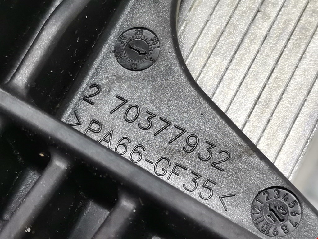 Корпус масляного фильтра BMW 5er 5 серия F10/F11/F07 2009-2017