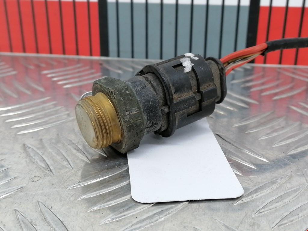 Датчик температуры (охлаждающей жидкости) SKODA Octavia A4 1U- 1997-2010