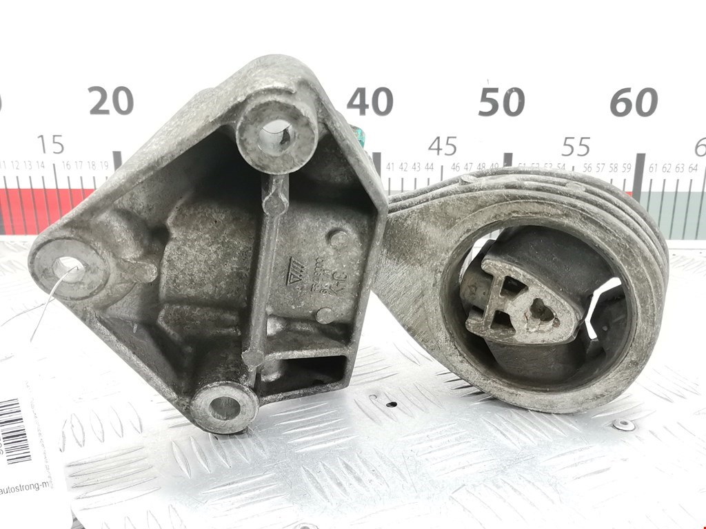 Подушка (опора) крепления двигателя Renault Koleos (2008-2016)