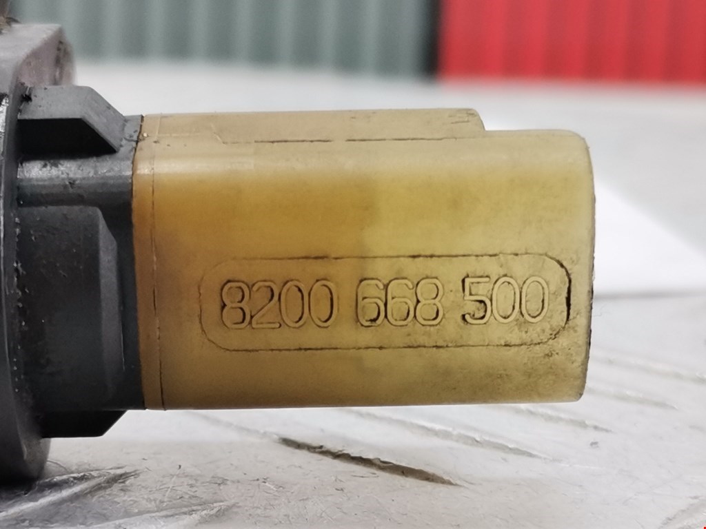 Датчик положения коленвала RENAULT Koleos HY 2008-2016