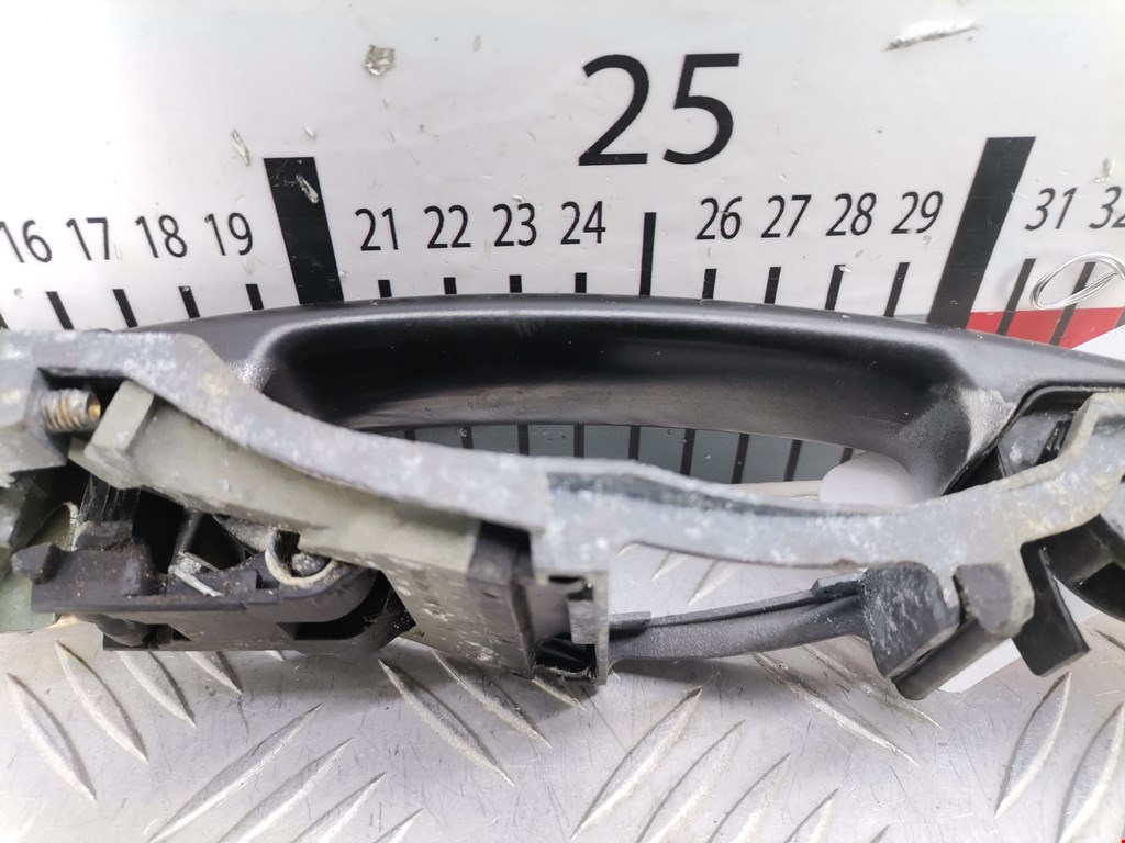 Ручка двери передней наружная правая SEAT Ibiza 2002-2008