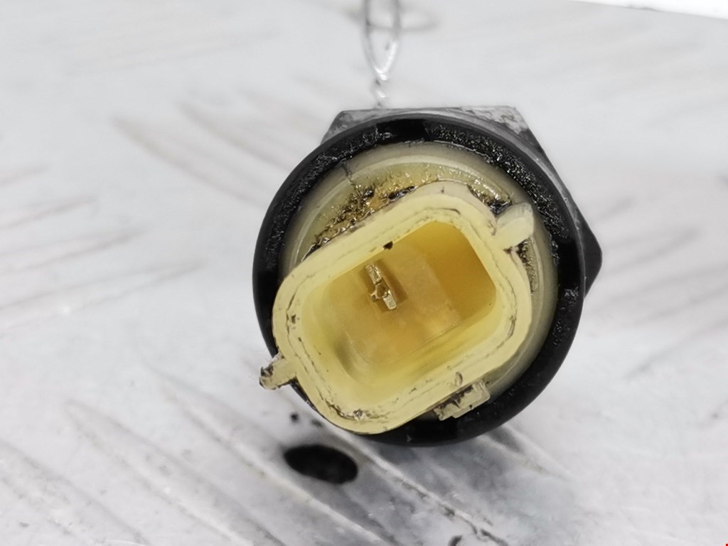 Датчик давления масла RENAULT Koleos HY 2008-2016