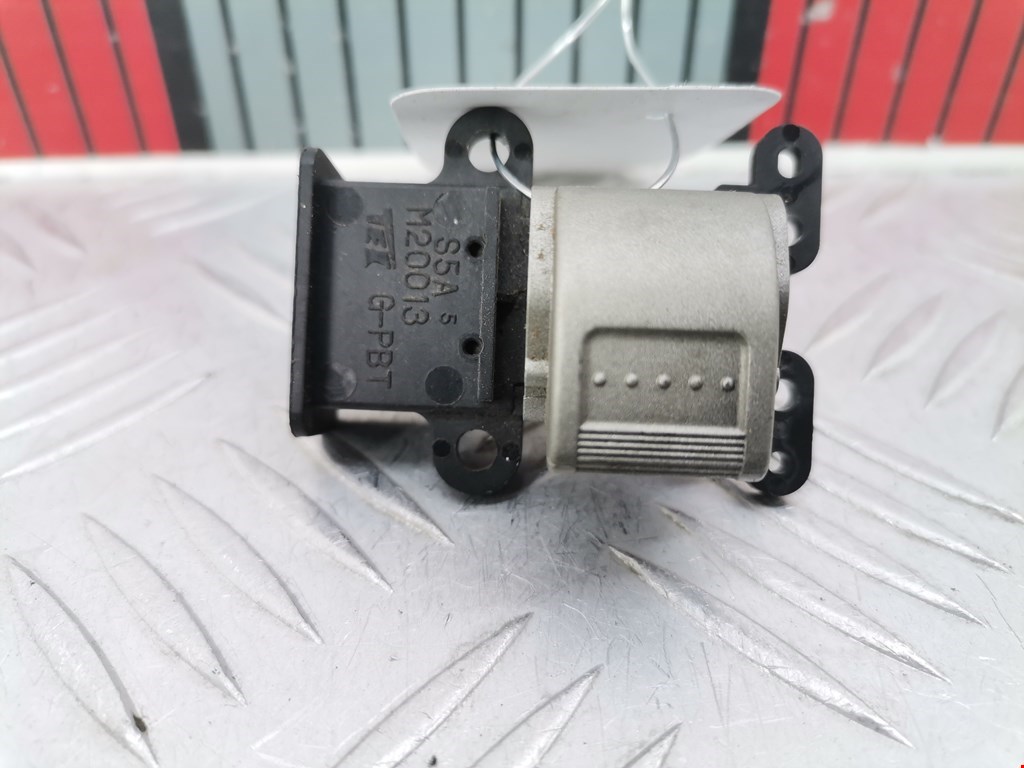 Кнопка стеклоподъемника HONDA CR-V II 2002-2007