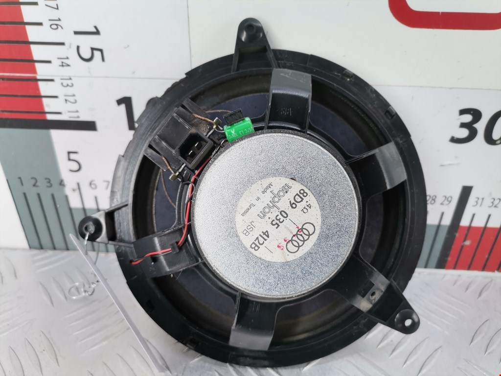 Динамик AUDI A4 B5 1995-2001