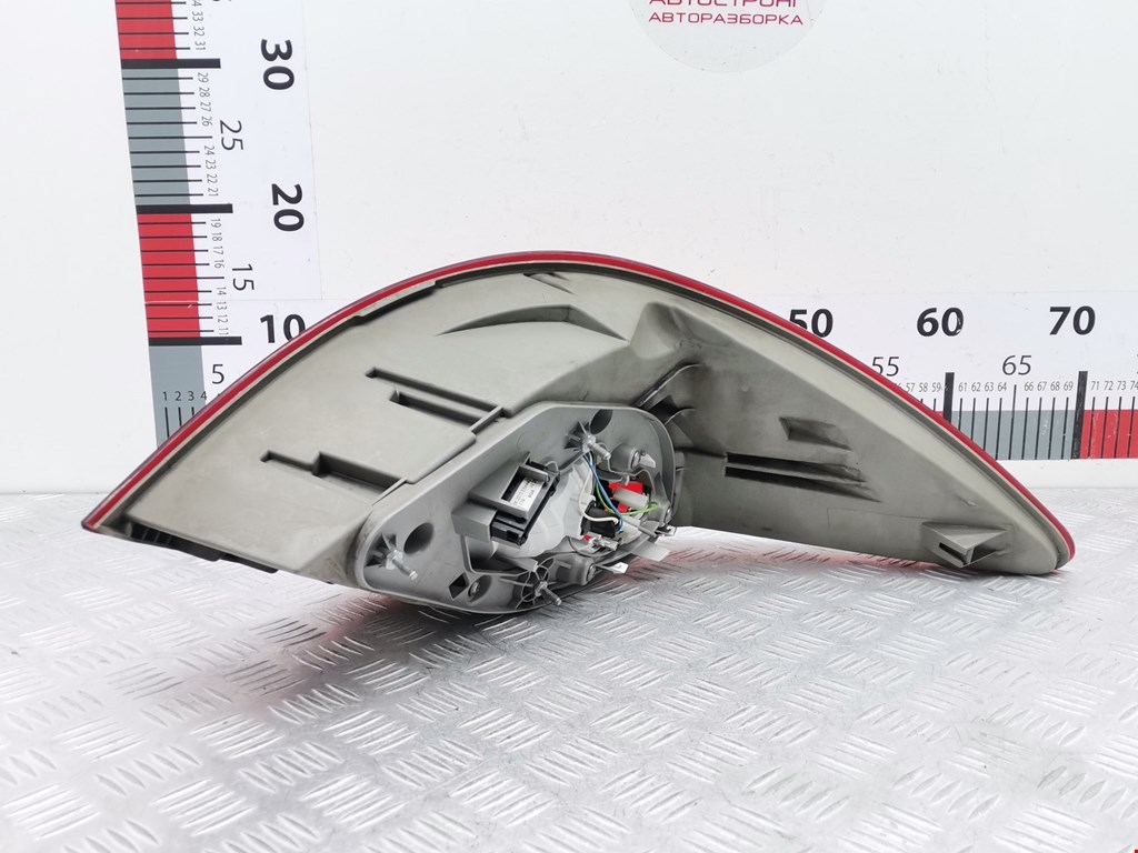 Фонарь задний правый MERCEDES-BENZ R-Class W251 2005-2017