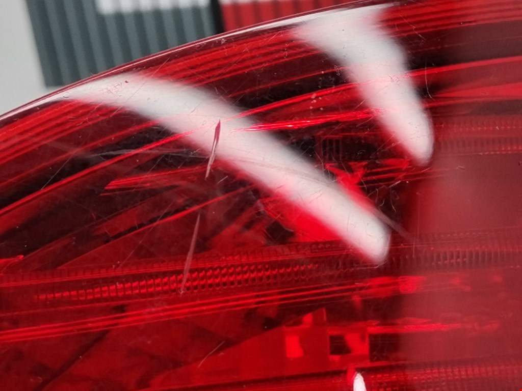 Фонарь задний правый MERCEDES-BENZ R-Class W251 2005-2017