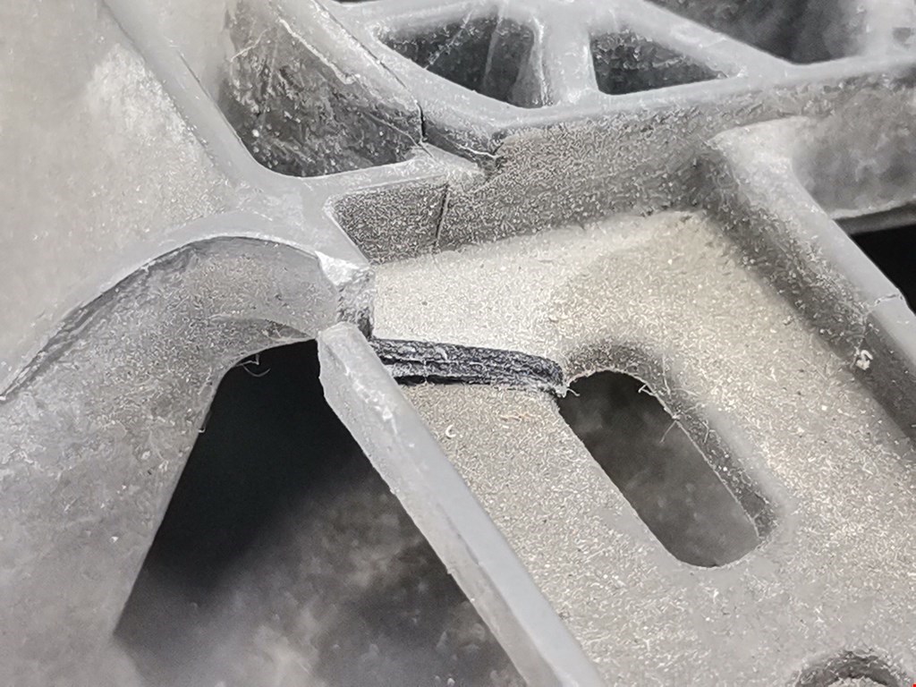 Фара правая PEUGEOT 207 2006-2015