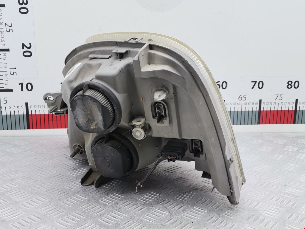 Фара правая RENAULT Master 1998-2010