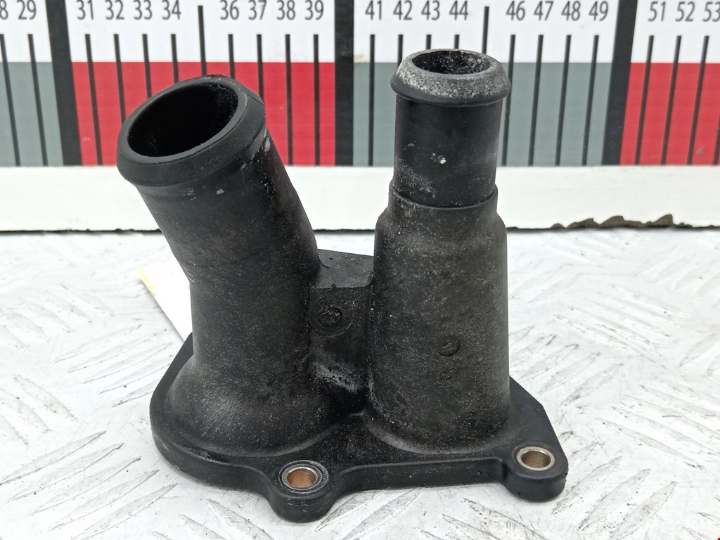 Корпус термостата FORD Focus I 1998-2005