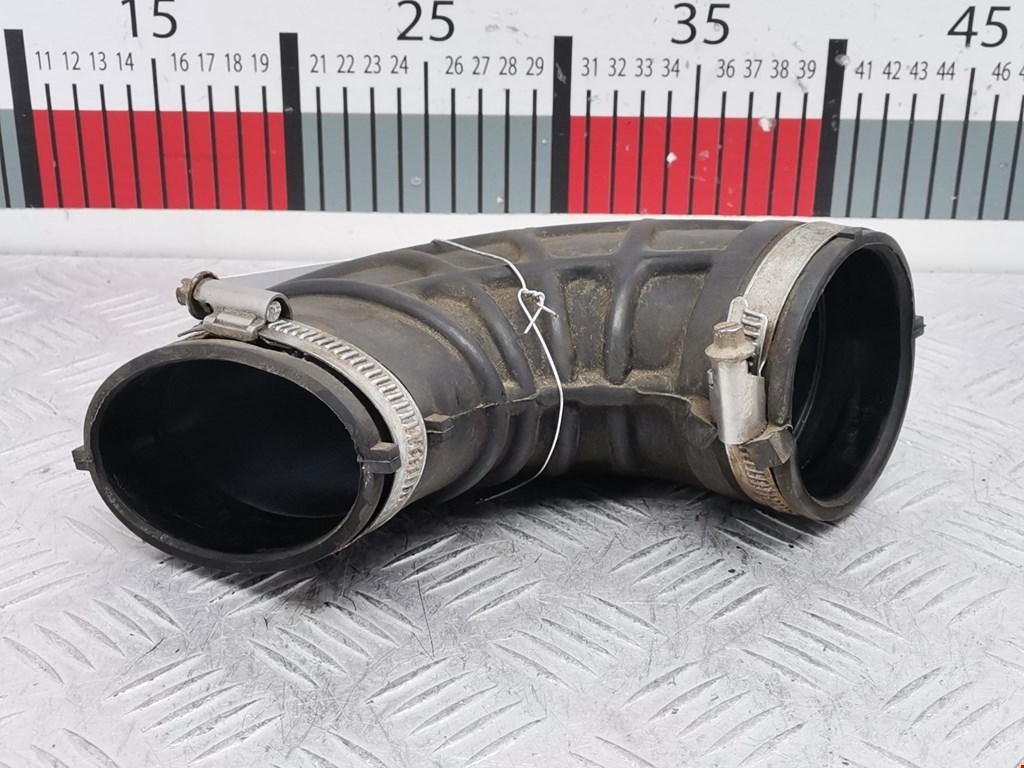 Патрубок воздушного фильтра RENAULT Master 1998-2010