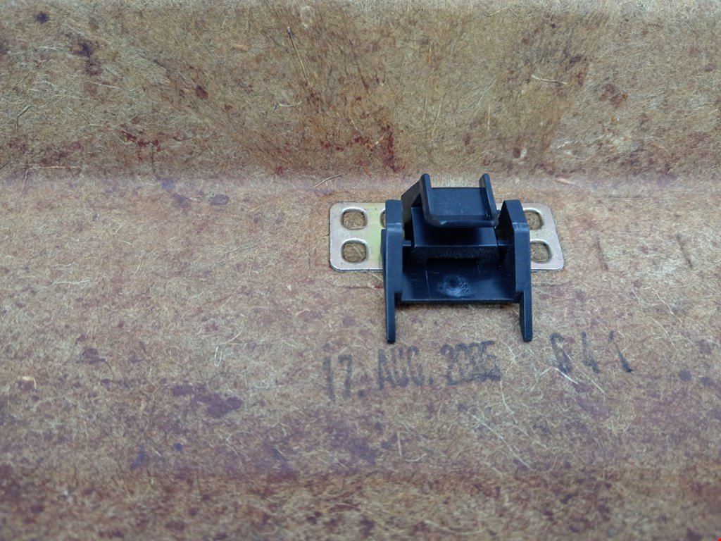 Шторка багажника (полка) MERCEDES-BENZ CLK-Class W209 2002-2009