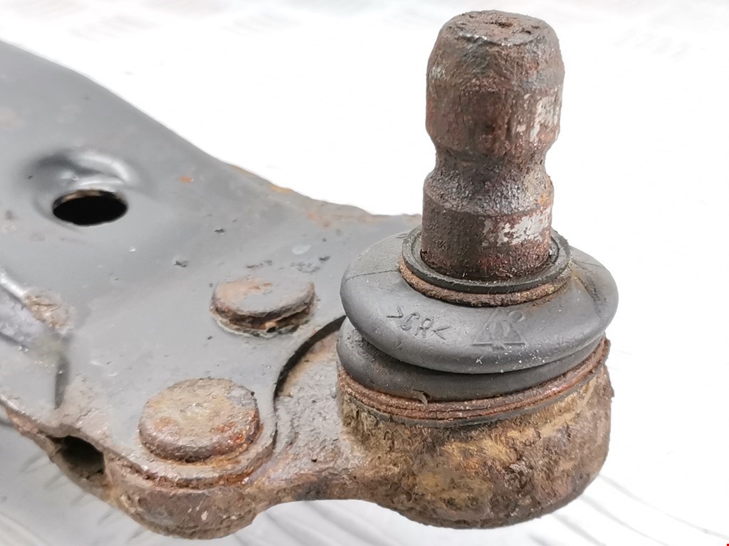 Рычаг передний правый OPEL Astra H/Family 2004-2015