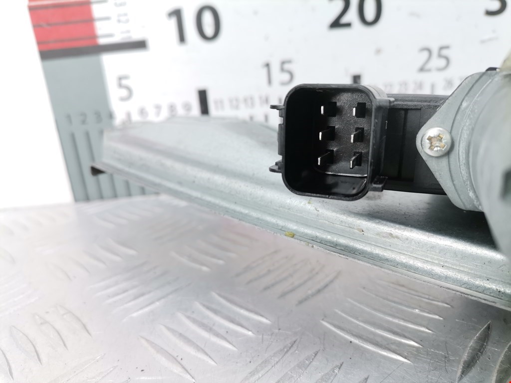 Стеклоподъемник задний правый FORD C-MAX 2010-2019