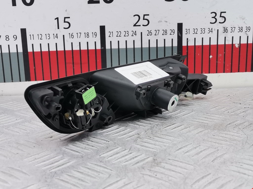 Ручка дверная передняя внутренняя правая OPEL Zafira B 2005-2012