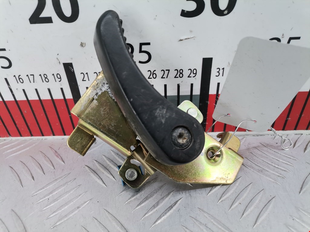 Ручка дверная задняя внутренняя левая PEUGEOT Partner 1996-2009