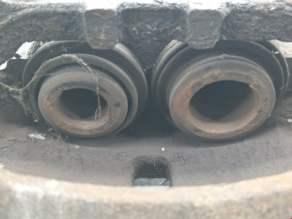 Суппорт передний левый JAGUAR S-Type 1999-2008