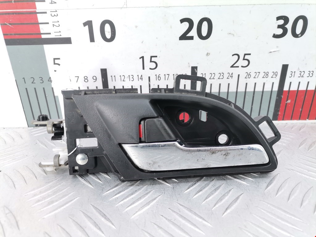 Ручка дверная задняя внутренняя левая HONDA CR-V III 2007-2012