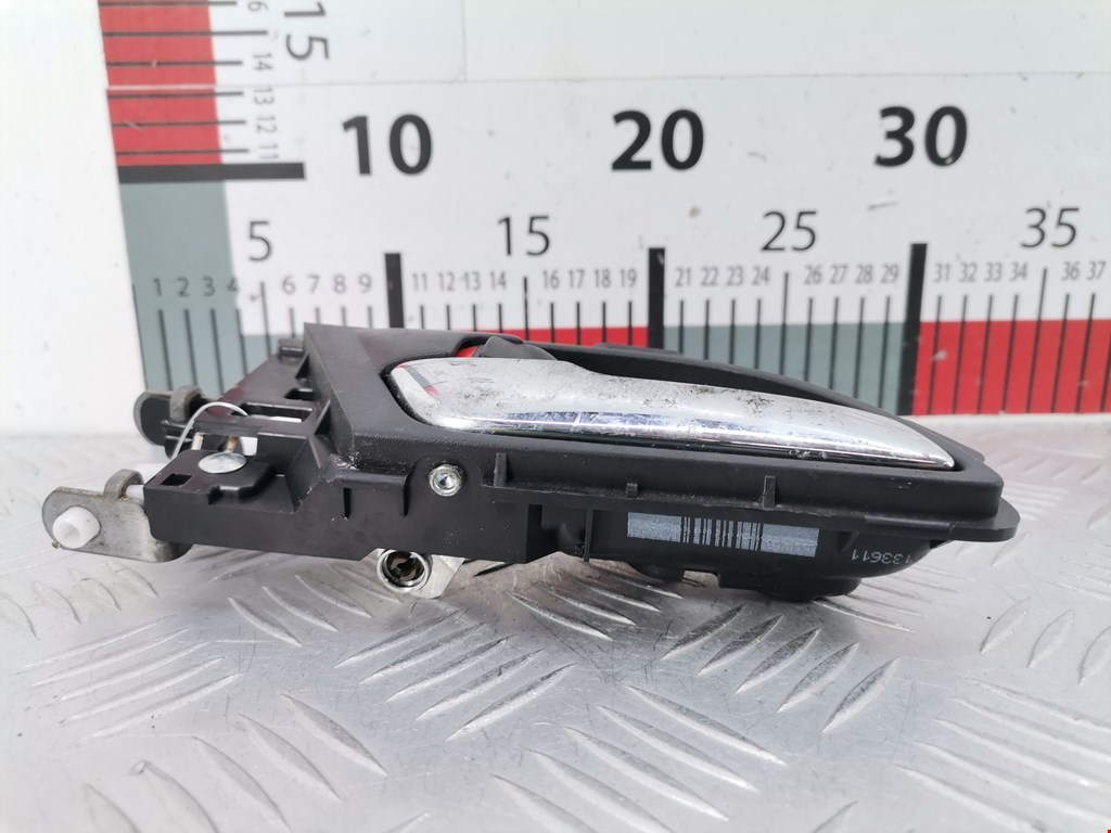 Ручка дверная задняя внутренняя левая HONDA CR-V III 2007-2012