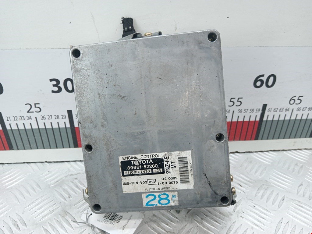 Блок управления двигателя (ЭБУ) TOYOTA Yaris Verso 1999-2006