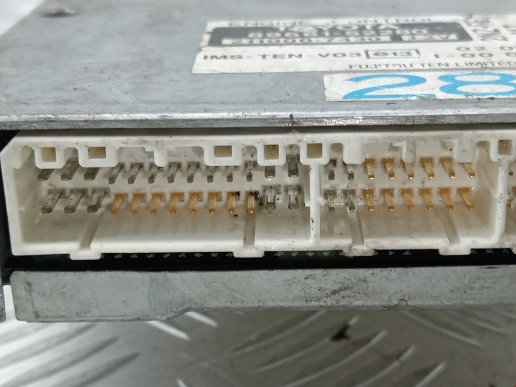 Блок управления двигателя (ЭБУ) TOYOTA Yaris Verso 1999-2006