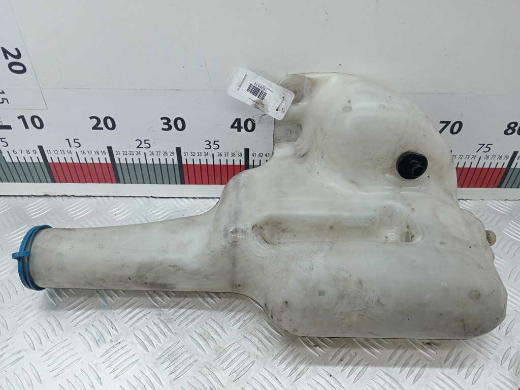 Бачок омывателя VOLKSWAGEN Crafter 2006-2016