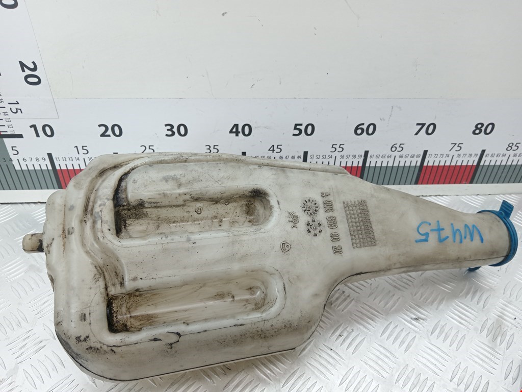 Бачок омывателя VOLKSWAGEN Crafter 2006-2016