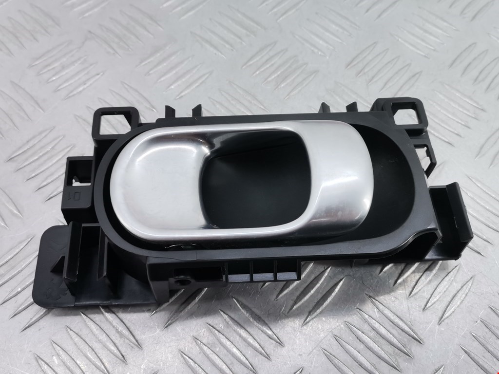 Ручка дверная задняя внутренняя правая CITROEN C4 Cactus 2014-н.в.