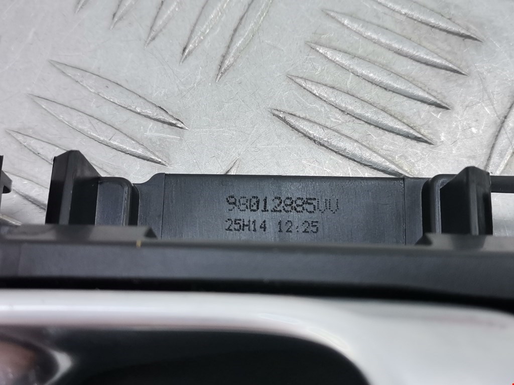 Ручка дверная задняя внутренняя правая CITROEN C4 Cactus 2014-н.в.