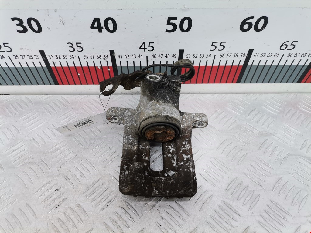 Суппорт задний правый VOLKSWAGEN Passat B5 1997-2005